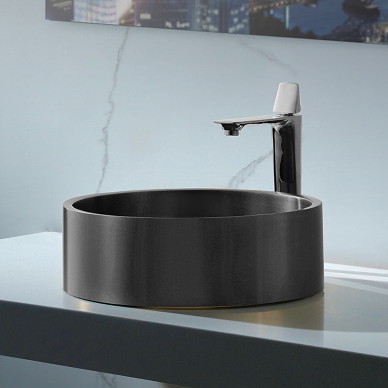 Contemporary Bathroom Sink Metal Round Vessel Bathroom Sink with Pop-Up Drain Clearhalo 'Bathroom Remodel & Bathroom Fixtures' 'Bathroom Sinks & Faucet Components' 'Bathroom Sinks' 'bathroom_sink' 'Home Improvement' 'home_improvement' 'home_improvement_bathroom_sink' 6616258