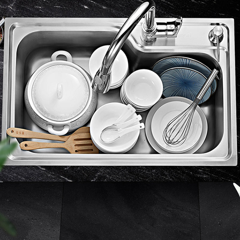 Modern Style Kitchen Sink Dirt Resistant Drop-In Kitchen Sink with Drain Assembly Clearhalo 'Home Improvement' 'home_improvement' 'home_improvement_kitchen_sinks' 'Kitchen Remodel & Kitchen Fixtures' 'Kitchen Sinks & Faucet Components' 'Kitchen Sinks' 'kitchen_sinks' 6627209