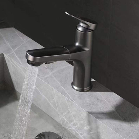 Contemporary Pull-out Faucet Single Lever Handle Faucet for Bathroom Clearhalo 'Bathroom Remodel & Bathroom Fixtures' 'Bathroom Sink Faucets' 'Bathroom Sinks & Faucet Components' 'bathroom_sink_faucets' 'Home Improvement' 'home_improvement' 'home_improvement_bathroom_sink_faucets' 6627250