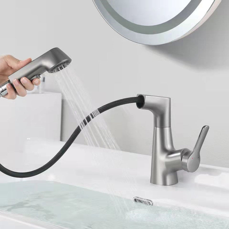 Centerset Sink Faucet Contemporary Pull-out Faucet with Single Handle Clearhalo 'Bathroom Remodel & Bathroom Fixtures' 'Bathroom Sink Faucets' 'Bathroom Sinks & Faucet Components' 'bathroom_sink_faucets' 'Home Improvement' 'home_improvement' 'home_improvement_bathroom_sink_faucets' 6627292