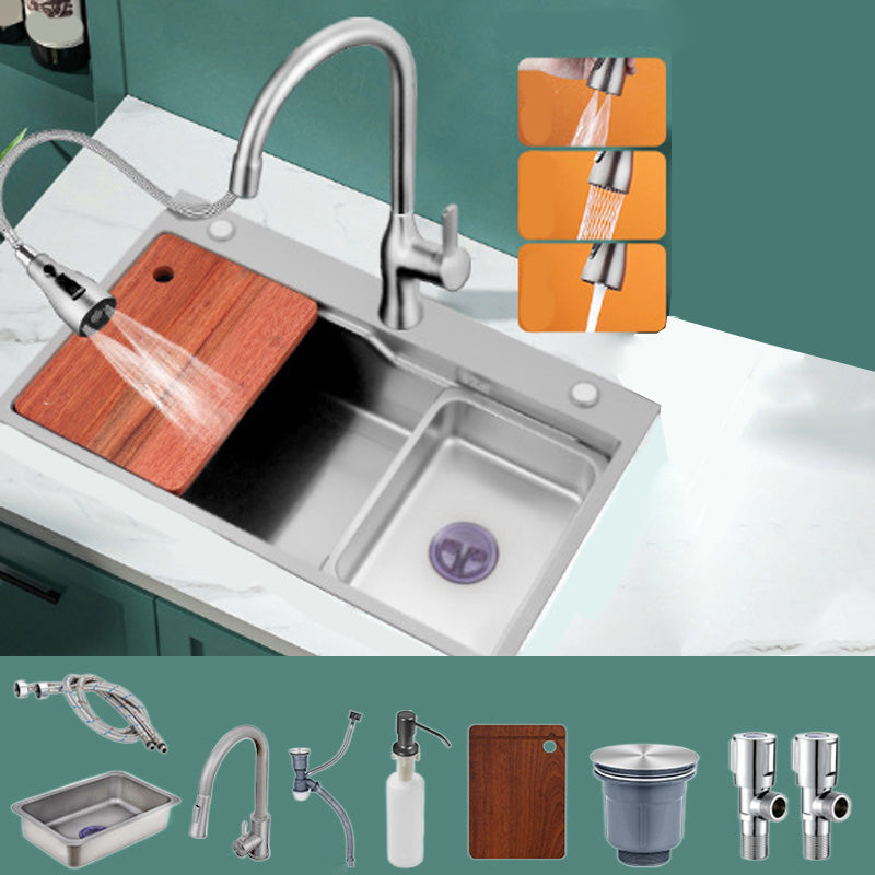 Stainless Steel Kitchen Sink Contemporary Kitchen Sink with Drain Assembly Sink with Faucet Clearhalo 'Home Improvement' 'home_improvement' 'home_improvement_kitchen_sinks' 'Kitchen Remodel & Kitchen Fixtures' 'Kitchen Sinks & Faucet Components' 'Kitchen Sinks' 'kitchen_sinks' 6627499