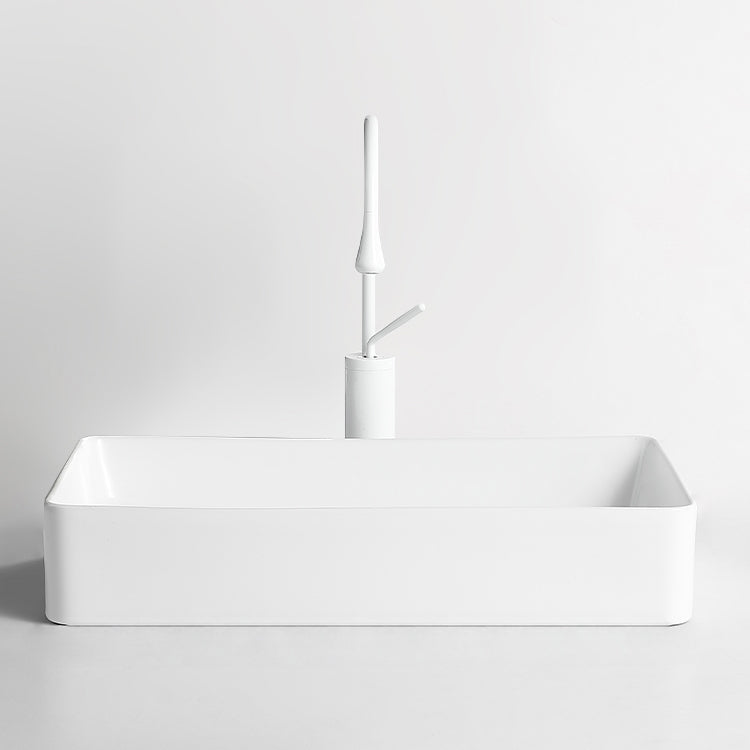 Modern Bathroom Sink Porcelain Solid Color Rectangular Vessel Bathroom Sink Clearhalo 'Bathroom Remodel & Bathroom Fixtures' 'Bathroom Sinks & Faucet Components' 'Bathroom Sinks' 'bathroom_sink' 'Home Improvement' 'home_improvement' 'home_improvement_bathroom_sink' 6627654