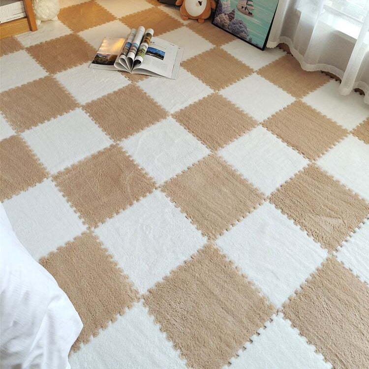 Basic Carpet Tile Level Loop Interlocking Carpet Floor Tile for Bedroom Brown White Clearhalo 'Carpet Tiles & Carpet Squares' 'carpet_tiles_carpet_squares' 'Flooring 'Home Improvement' 'home_improvement' 'home_improvement_carpet_tiles_carpet_squares' Walls and Ceiling' 6628099