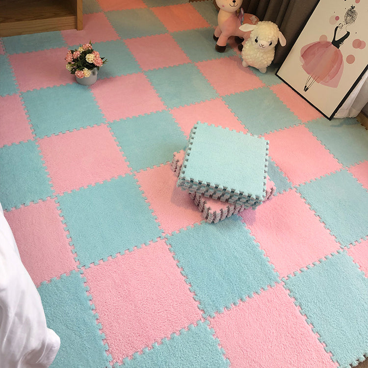 Basic Carpet Tile Level Loop Interlocking Carpet Floor Tile for Bedroom Blue-Pink Clearhalo 'Carpet Tiles & Carpet Squares' 'carpet_tiles_carpet_squares' 'Flooring 'Home Improvement' 'home_improvement' 'home_improvement_carpet_tiles_carpet_squares' Walls and Ceiling' 6628108