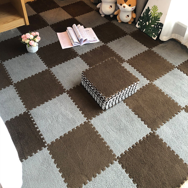 Basic Carpet Tile Level Loop Interlocking Carpet Floor Tile for Bedroom White-Brown Clearhalo 'Carpet Tiles & Carpet Squares' 'carpet_tiles_carpet_squares' 'Flooring 'Home Improvement' 'home_improvement' 'home_improvement_carpet_tiles_carpet_squares' Walls and Ceiling' 6628110