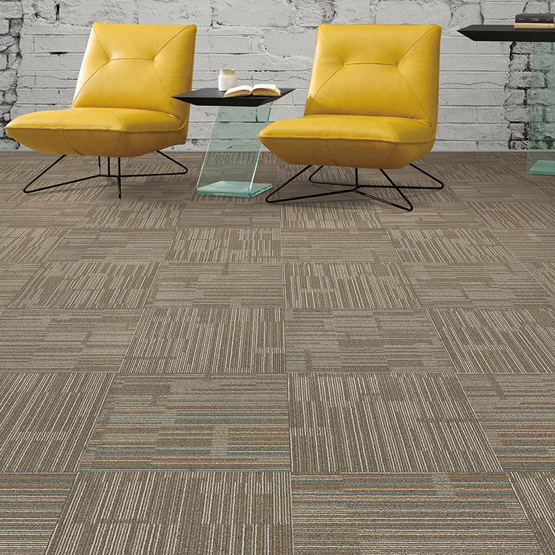 Fade Resistant Level Loop Carpet Tile Non-Skid Loose Lay Indoor Carpet Tiles Brown Clearhalo 'Carpet Tiles & Carpet Squares' 'carpet_tiles_carpet_squares' 'Flooring 'Home Improvement' 'home_improvement' 'home_improvement_carpet_tiles_carpet_squares' Walls and Ceiling' 6628125