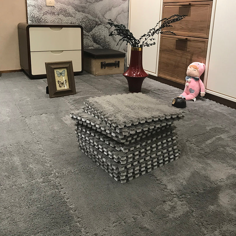 Interlocking Carpet Tiles Color Block Interlocking Carpet Floor Tile Grey Clearhalo 'Carpet Tiles & Carpet Squares' 'carpet_tiles_carpet_squares' 'Flooring 'Home Improvement' 'home_improvement' 'home_improvement_carpet_tiles_carpet_squares' Walls and Ceiling' 6642957