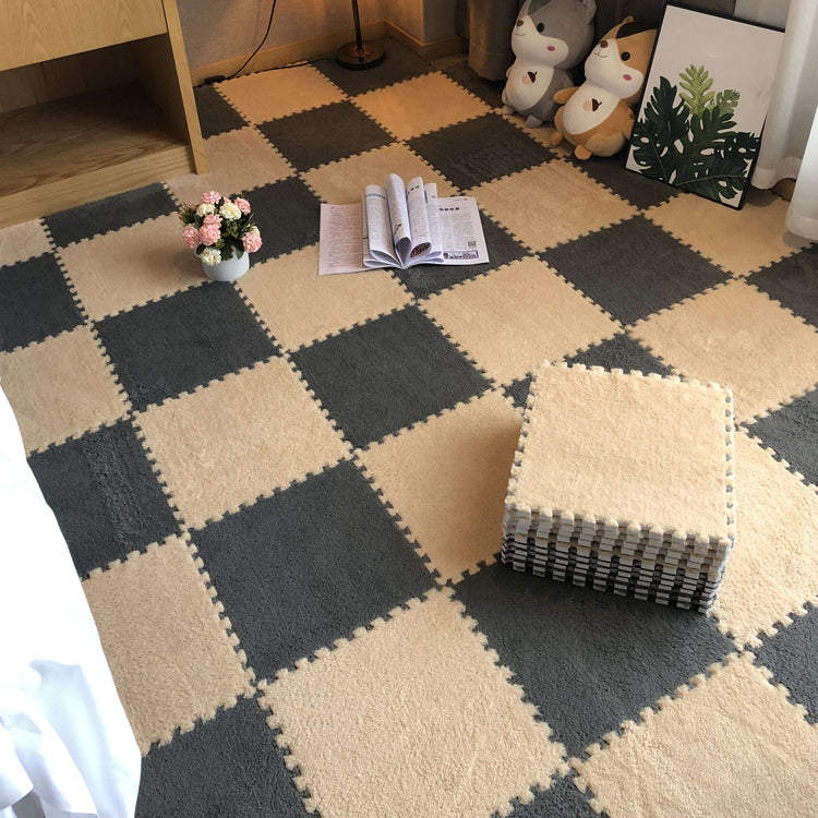 Modern Level Loop Carpet Tile Interlocking Non-Skid Tiles and Carpet Clearhalo 'Carpet Tiles & Carpet Squares' 'carpet_tiles_carpet_squares' 'Flooring 'Home Improvement' 'home_improvement' 'home_improvement_carpet_tiles_carpet_squares' Walls and Ceiling' 6643040