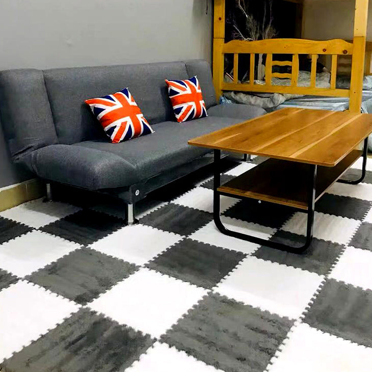 Modern Level Loop Carpet Tile Interlocking Non-Skid Tiles and Carpet Clearhalo 'Carpet Tiles & Carpet Squares' 'carpet_tiles_carpet_squares' 'Flooring 'Home Improvement' 'home_improvement' 'home_improvement_carpet_tiles_carpet_squares' Walls and Ceiling' 6643062