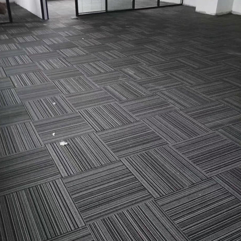 Dark Color Level Loop Carpet Tile Non-Skid Self Adhesive Indoor Office Carpet Tiles Black 1'8" x 1'8" Clearhalo 'Carpet Tiles & Carpet Squares' 'carpet_tiles_carpet_squares' 'Flooring 'Home Improvement' 'home_improvement' 'home_improvement_carpet_tiles_carpet_squares' Walls and Ceiling' 6643142