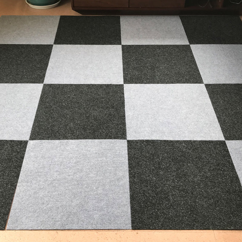 Non-Skid Level Loop Carpet Tile Multi-Color Self Adhesive Indoor Office Carpet Tiles Black-Gray Clearhalo 'Carpet Tiles & Carpet Squares' 'carpet_tiles_carpet_squares' 'Flooring 'Home Improvement' 'home_improvement' 'home_improvement_carpet_tiles_carpet_squares' Walls and Ceiling' 6643198