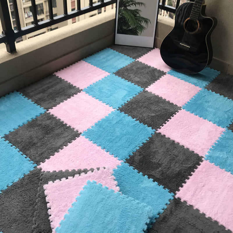 Modern Carpet Tile Level Loop Interlocking Non-Skid Carpet Tiles Gray-Blue-Pink Clearhalo 'Carpet Tiles & Carpet Squares' 'carpet_tiles_carpet_squares' 'Flooring 'Home Improvement' 'home_improvement' 'home_improvement_carpet_tiles_carpet_squares' Walls and Ceiling' 6643288