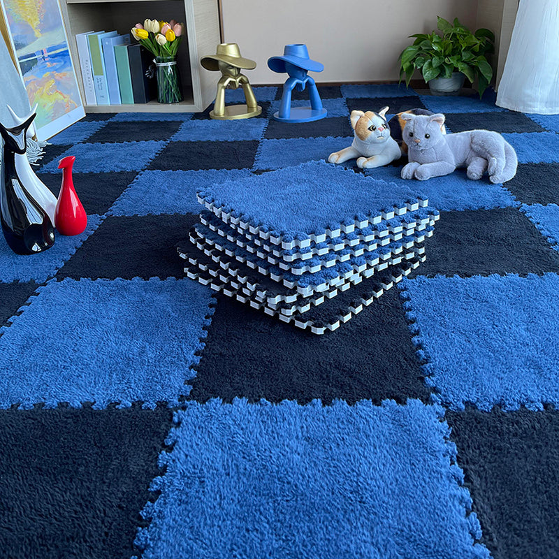 Modern Carpet Floor Tile Level Loop Interlocking Non-Skid Carpet Tiles Blue-Black Clearhalo 'Carpet Tiles & Carpet Squares' 'carpet_tiles_carpet_squares' 'Flooring 'Home Improvement' 'home_improvement' 'home_improvement_carpet_tiles_carpet_squares' Walls and Ceiling' 6643371