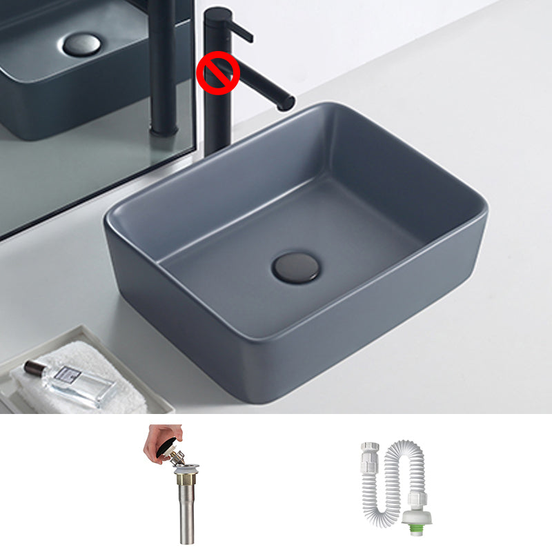 Rectangular Trough Bathroom Sink Modern Trough Bathroom Sink 18.9"L x 11.8"W x 5.1"H Grey Sink Clearhalo 'Bathroom Remodel & Bathroom Fixtures' 'Bathroom Sinks & Faucet Components' 'Bathroom Sinks' 'bathroom_sink' 'Home Improvement' 'home_improvement' 'home_improvement_bathroom_sink' 6643990