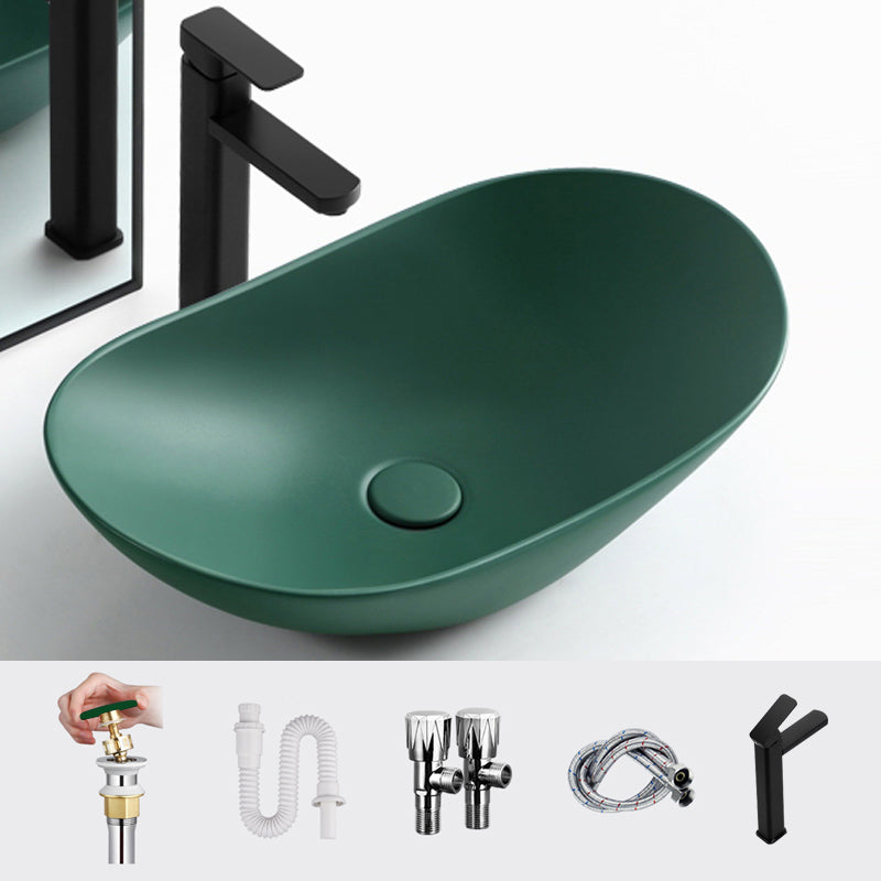 Modern Vessel Bathroom Sink Oval Porcelain with Pop-Up Drain Vessel Lavatory Sink 20"L x 13"W x 6"H Green Square Faucet Clearhalo 'Bathroom Remodel & Bathroom Fixtures' 'Bathroom Sinks & Faucet Components' 'Bathroom Sinks' 'bathroom_sink' 'Home Improvement' 'home_improvement' 'home_improvement_bathroom_sink' 6644105