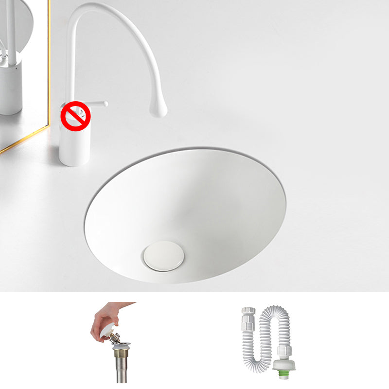 Modern White Undermount Bathroom Sink Porcelain Undermount Bathroom Sink 15"L x 13"W x 6"H Sink Clearhalo 'Bathroom Remodel & Bathroom Fixtures' 'Bathroom Sinks & Faucet Components' 'Bathroom Sinks' 'bathroom_sink' 'Home Improvement' 'home_improvement' 'home_improvement_bathroom_sink' 6644216