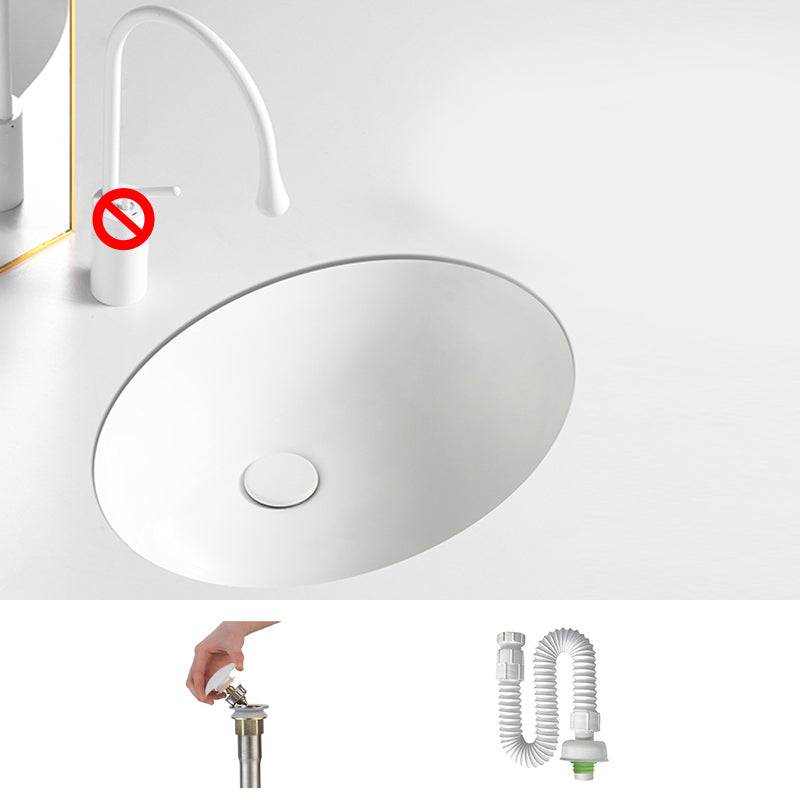 Modern White Undermount Bathroom Sink Porcelain Undermount Bathroom Sink 20"L x 15"W x 6"H Sink Clearhalo 'Bathroom Remodel & Bathroom Fixtures' 'Bathroom Sinks & Faucet Components' 'Bathroom Sinks' 'bathroom_sink' 'Home Improvement' 'home_improvement' 'home_improvement_bathroom_sink' 6644217