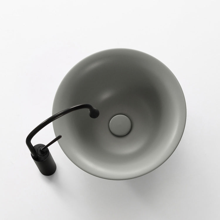 Modern Bathroom Sink Porcelain Round with Pop-Up Drain Vessel Bathroom Sink Clearhalo 'Bathroom Remodel & Bathroom Fixtures' 'Bathroom Sinks & Faucet Components' 'Bathroom Sinks' 'bathroom_sink' 'Home Improvement' 'home_improvement' 'home_improvement_bathroom_sink' 6658937