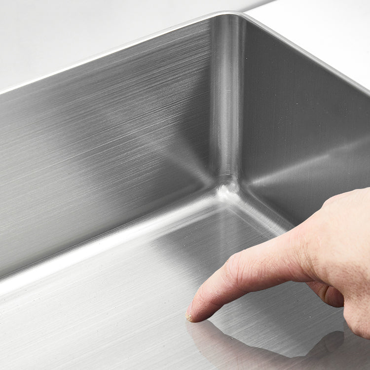 Modern Style Bathroom Sink Stainless Steel Noise-cancelling Design Bathroom Sink Clearhalo 'Bathroom Remodel & Bathroom Fixtures' 'Bathroom Sinks & Faucet Components' 'Bathroom Sinks' 'bathroom_sink' 'Home Improvement' 'home_improvement' 'home_improvement_bathroom_sink' 6658992