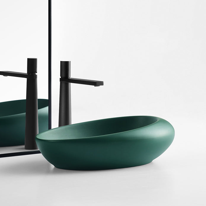Modern Vessel Bathroom Sink Porcelain Oval Shut-Off Valve Included Vessel 18.5"L x 11.4"W x 5.1"H Green Straight Faucet Clearhalo 'Bathroom Remodel & Bathroom Fixtures' 'Bathroom Sinks & Faucet Components' 'Bathroom Sinks' 'bathroom_sink' 'Home Improvement' 'home_improvement' 'home_improvement_bathroom_sink' 6659075