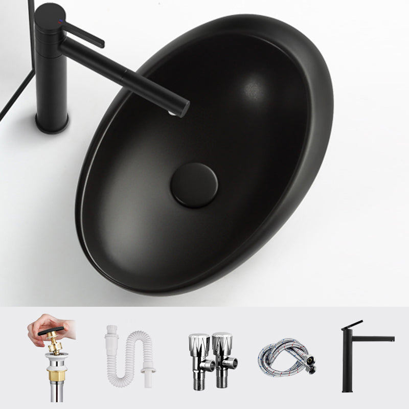 Modern Vessel Bathroom Sink Porcelain Oval Shut-Off Valve Included Vessel 18.5"L x 11.4"W x 5.1"H Black Round Faucet Clearhalo 'Bathroom Remodel & Bathroom Fixtures' 'Bathroom Sinks & Faucet Components' 'Bathroom Sinks' 'bathroom_sink' 'Home Improvement' 'home_improvement' 'home_improvement_bathroom_sink' 6659083