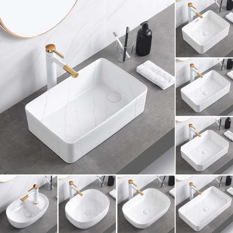 Classic Style Bathroom Sink Stainless Steel Dirt Resistant Bathroom Sink Clearhalo 'Bathroom Remodel & Bathroom Fixtures' 'Bathroom Sinks & Faucet Components' 'Bathroom Sinks' 'bathroom_sink' 'Home Improvement' 'home_improvement' 'home_improvement_bathroom_sink' 6659128