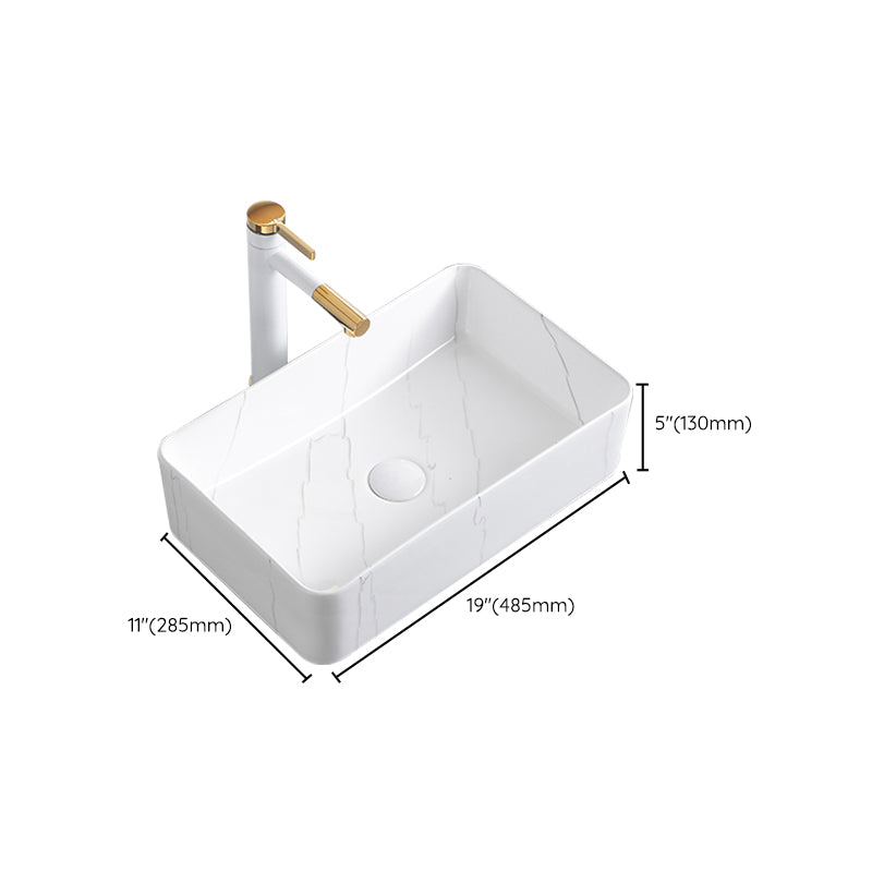 Classic Style Bathroom Sink Stainless Steel Dirt Resistant Bathroom Sink Clearhalo 'Bathroom Remodel & Bathroom Fixtures' 'Bathroom Sinks & Faucet Components' 'Bathroom Sinks' 'bathroom_sink' 'Home Improvement' 'home_improvement' 'home_improvement_bathroom_sink' 6659160