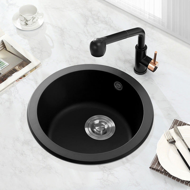 Single Bowl Kitchen Sink Modern Style Round Shape Kitchen Sink with Basket Strainer Black Sink with Faucet Pull Out Faucet Clearhalo 'Home Improvement' 'home_improvement' 'home_improvement_kitchen_sinks' 'Kitchen Remodel & Kitchen Fixtures' 'Kitchen Sinks & Faucet Components' 'Kitchen Sinks' 'kitchen_sinks' 6659226