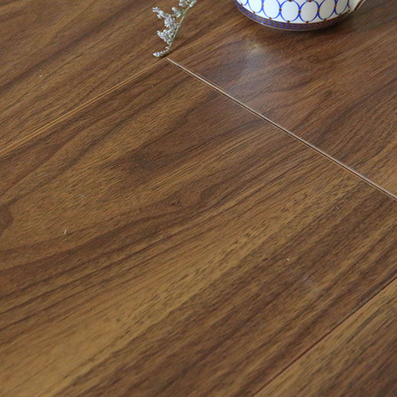 Modern Laminate Flooring Medium Wood Indoor Living Room Laminate Plank Flooring Mauve Clearhalo 'Flooring 'Home Improvement' 'home_improvement' 'home_improvement_laminate_flooring' 'Laminate Flooring' 'laminate_flooring' Walls and Ceiling' 6660390