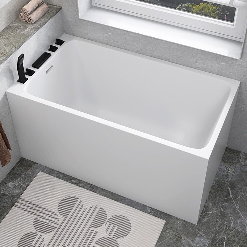 Modern White Acrylic Rectangle Bathtub Back to Wall with Drain Bath Tub Left Tub with Black 5-Piece Set Clearhalo 'Bathroom Remodel & Bathroom Fixtures' 'Bathtubs' 'Home Improvement' 'home_improvement' 'home_improvement_bathtubs' 'Showers & Bathtubs' 6662793
