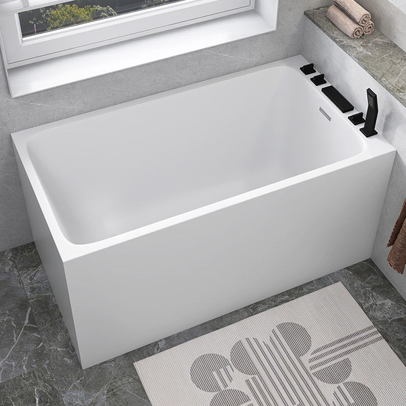 Modern White Acrylic Rectangle Bathtub Back to Wall with Drain Bath Tub Right Tub with Black 5-Piece Set Clearhalo 'Bathroom Remodel & Bathroom Fixtures' 'Bathtubs' 'Home Improvement' 'home_improvement' 'home_improvement_bathtubs' 'Showers & Bathtubs' 6662795