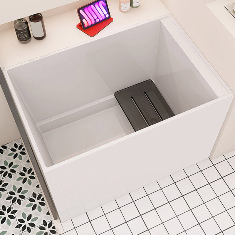 Modern White Acrylic Rectangle Bathtub Back to Wall with Drain Bath Tub Right Tub Clearhalo 'Bathroom Remodel & Bathroom Fixtures' 'Bathtubs' 'Home Improvement' 'home_improvement' 'home_improvement_bathtubs' 'Showers & Bathtubs' 6662799