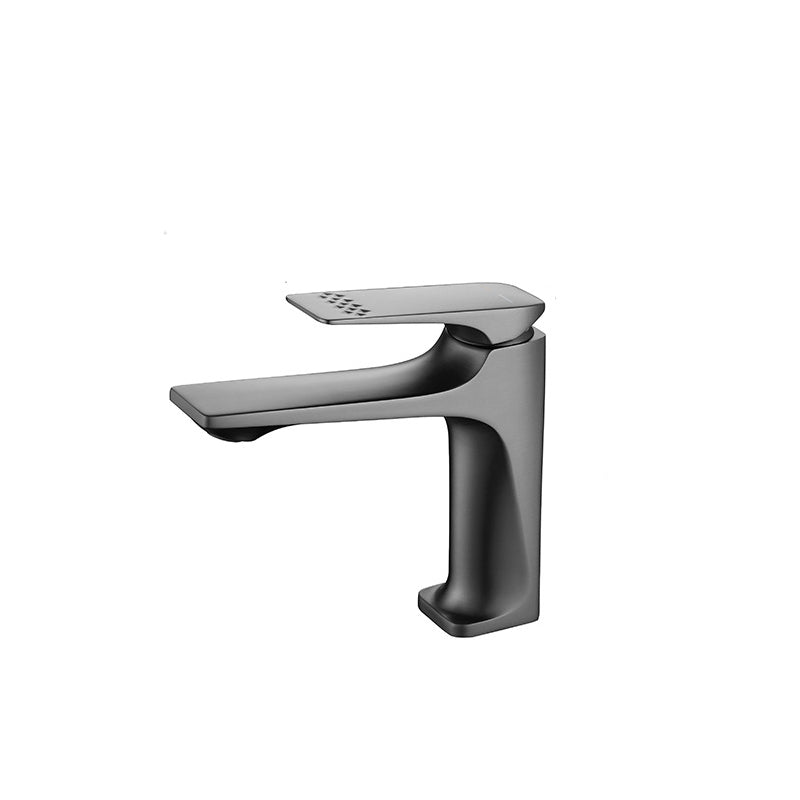 Modern Vessel Sink Faucet Copper Lever Handle Low Arc Vessel Faucet for Bathroom Clearhalo 'Bathroom Remodel & Bathroom Fixtures' 'Bathroom Sink Faucets' 'Bathroom Sinks & Faucet Components' 'bathroom_sink_faucets' 'Home Improvement' 'home_improvement' 'home_improvement_bathroom_sink_faucets' 6667109