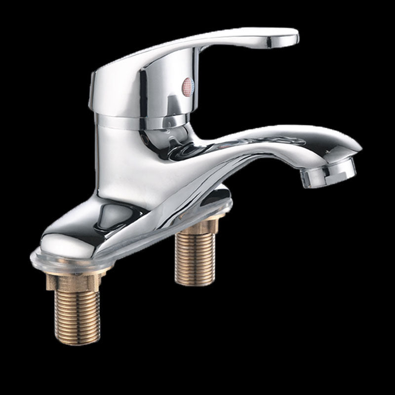 Modern Kitchen Bar Faucet Brass Lever Handles Low Profile Spray Kitchen Faucet Clearhalo 'Home Improvement' 'home_improvement' 'home_improvement_kitchen_faucets' 'Kitchen Faucets' 'Kitchen Remodel & Kitchen Fixtures' 'Kitchen Sinks & Faucet Components' 'kitchen_faucets' 6667219