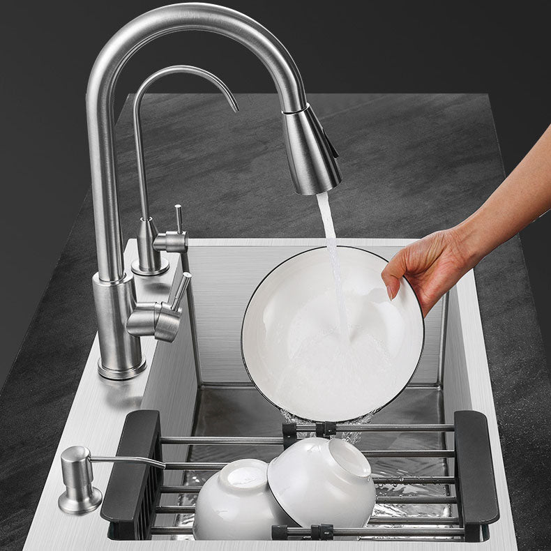 Classic Style Kitchen Sink Noise-cancelling Design Stainless Steel Kitchen Sink Clearhalo 'Home Improvement' 'home_improvement' 'home_improvement_kitchen_sinks' 'Kitchen Remodel & Kitchen Fixtures' 'Kitchen Sinks & Faucet Components' 'Kitchen Sinks' 'kitchen_sinks' 6667410