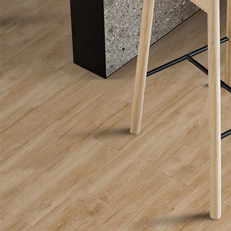 Classic Style Vinyl Flooring Peel and Stick Vinyl Flooring with Wood Look Natural Clearhalo 'Flooring 'Home Improvement' 'home_improvement' 'home_improvement_vinyl_flooring' 'Vinyl Flooring' 'vinyl_flooring' Walls and Ceiling' 6668061