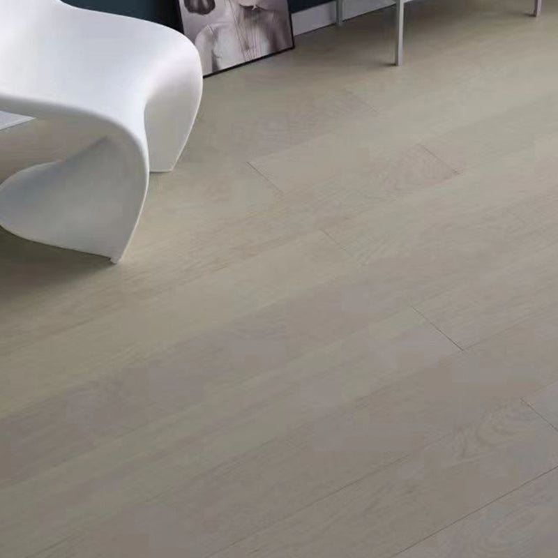 Natural Laminate Floor Textured Scratch Resistant Oak Laminate Flooring Light Brown Clearhalo 'Flooring 'Home Improvement' 'home_improvement' 'home_improvement_laminate_flooring' 'Laminate Flooring' 'laminate_flooring' Walls and Ceiling' 6668091