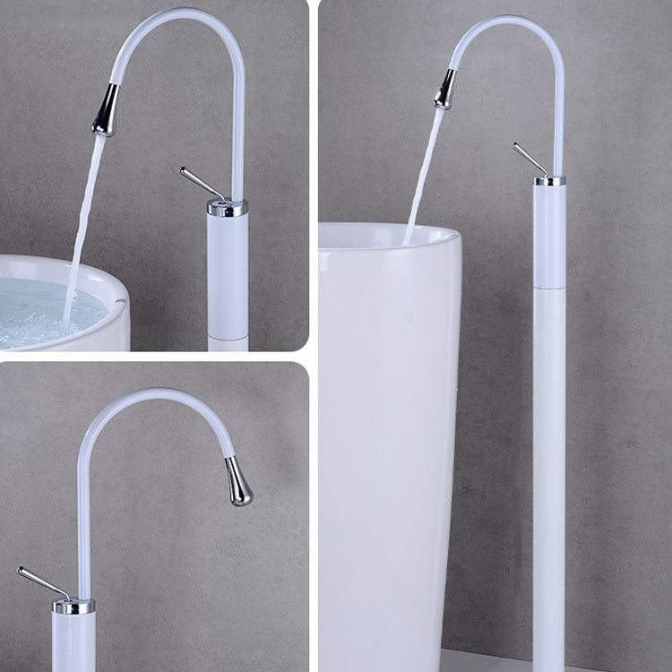 Modern Floor Mounted Single Handle Freestanding Tub Filler Metal Freestanding Faucet Clearhalo 'Bathroom Remodel & Bathroom Fixtures' 'Bathtub Faucets' 'bathtub_faucets' 'Home Improvement' 'home_improvement' 'home_improvement_bathtub_faucets' 6668215