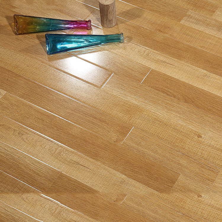Modern Laminate Flooring Click Lock Scratch Resistant with Wax Coating Clearhalo 'Flooring 'Home Improvement' 'home_improvement' 'home_improvement_laminate_flooring' 'Laminate Flooring' 'laminate_flooring' Walls and Ceiling' 6668957