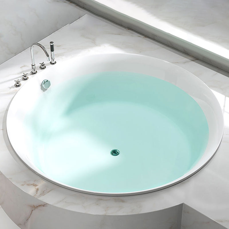 Drop-in Acrylic Round Bathtub Modern Air/ Whirlpool Bathtub in White Faucet Included Tub with Silver 5-Piece Set Clearhalo 'Bathroom Remodel & Bathroom Fixtures' 'Bathtubs' 'Home Improvement' 'home_improvement' 'home_improvement_bathtubs' 'Showers & Bathtubs' 6676445