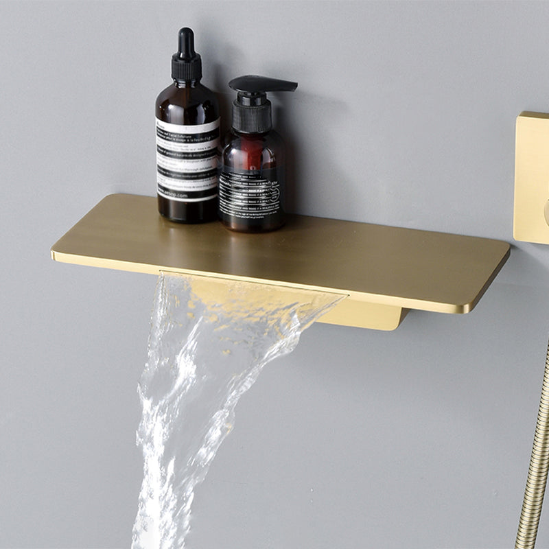 Modern Shower System Brass Temperature Control Fixed Shower Head Shower Combo Clearhalo 'Bathroom Remodel & Bathroom Fixtures' 'Home Improvement' 'home_improvement' 'home_improvement_shower_faucets' 'Shower Faucets & Systems' 'shower_faucets' 'Showers & Bathtubs Plumbing' 'Showers & Bathtubs' 6681072