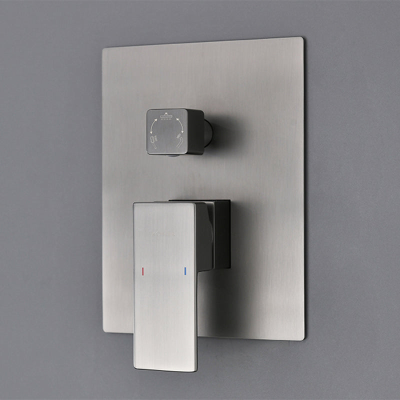 Modern Shower Combo Brass Adjustable Shower Head Temperature Control Shower System Clearhalo 'Bathroom Remodel & Bathroom Fixtures' 'Home Improvement' 'home_improvement' 'home_improvement_shower_faucets' 'Shower Faucets & Systems' 'shower_faucets' 'Showers & Bathtubs Plumbing' 'Showers & Bathtubs' 6681104