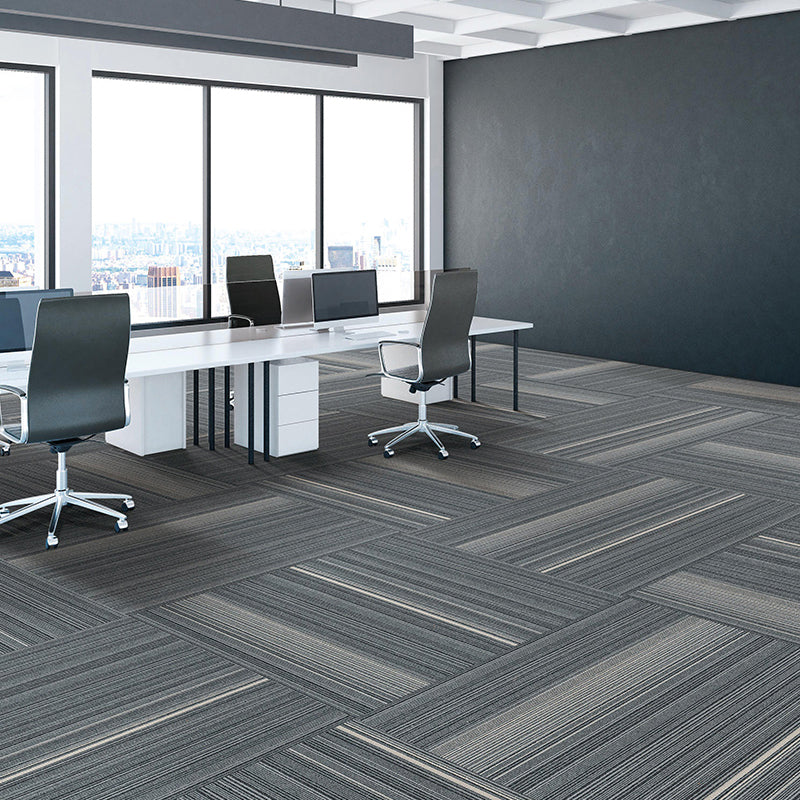 Gray Tone Level Loop Carpet Tile Self Adhesive Indoor Office Carpet Tile Silver Gray Clearhalo 'Carpet Tiles & Carpet Squares' 'carpet_tiles_carpet_squares' 'Flooring 'Home Improvement' 'home_improvement' 'home_improvement_carpet_tiles_carpet_squares' Walls and Ceiling' 6682076
