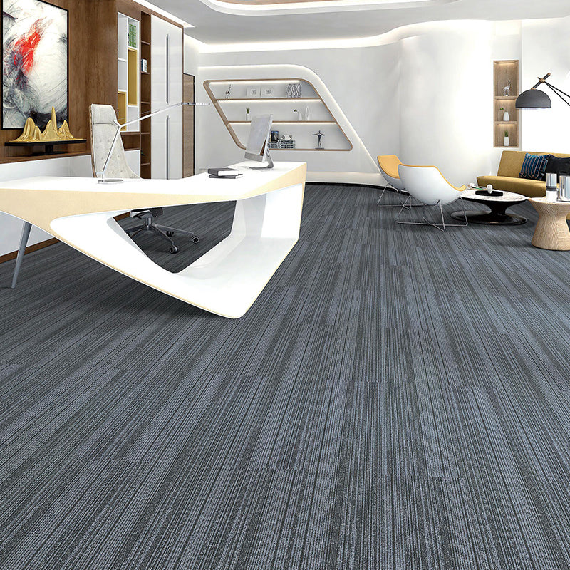 Gray Tone Level Loop Carpet Tile Self Adhesive Indoor Office Carpet Tile Black-Gray Clearhalo 'Carpet Tiles & Carpet Squares' 'carpet_tiles_carpet_squares' 'Flooring 'Home Improvement' 'home_improvement' 'home_improvement_carpet_tiles_carpet_squares' Walls and Ceiling' 6682094