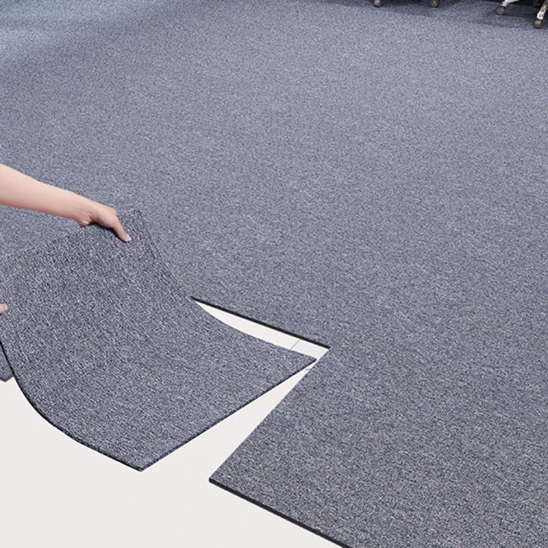 Gray Tone Level Loop Carpet Tile Solid Color Indoor Office Carpet Tile Dark Gray Clearhalo 'Carpet Tiles & Carpet Squares' 'carpet_tiles_carpet_squares' 'Flooring 'Home Improvement' 'home_improvement' 'home_improvement_carpet_tiles_carpet_squares' Walls and Ceiling' 6682109