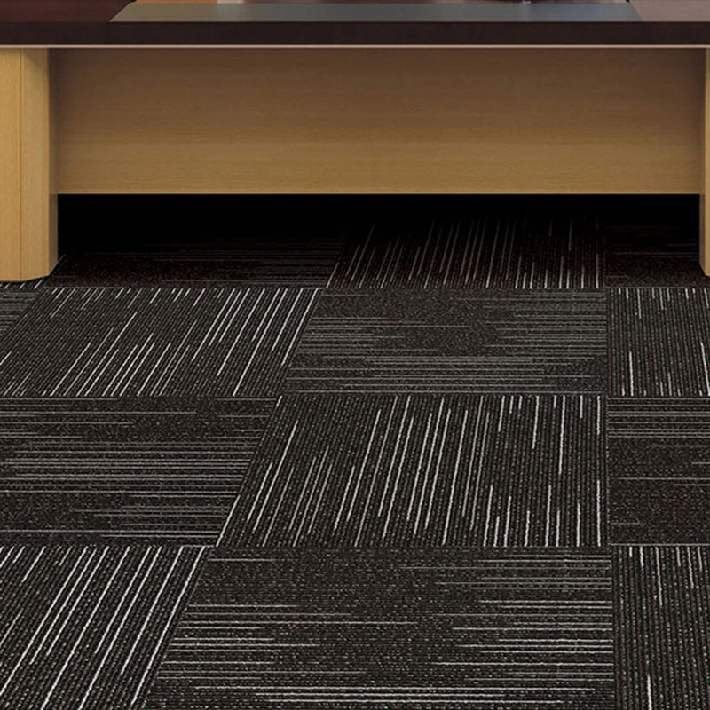 Gray Tone Level Loop Carpet Tile Geometric Self Adhesive Indoor Office Carpet Tiles Clearhalo 'Carpet Tiles & Carpet Squares' 'carpet_tiles_carpet_squares' 'Flooring 'Home Improvement' 'home_improvement' 'home_improvement_carpet_tiles_carpet_squares' Walls and Ceiling' 6682142