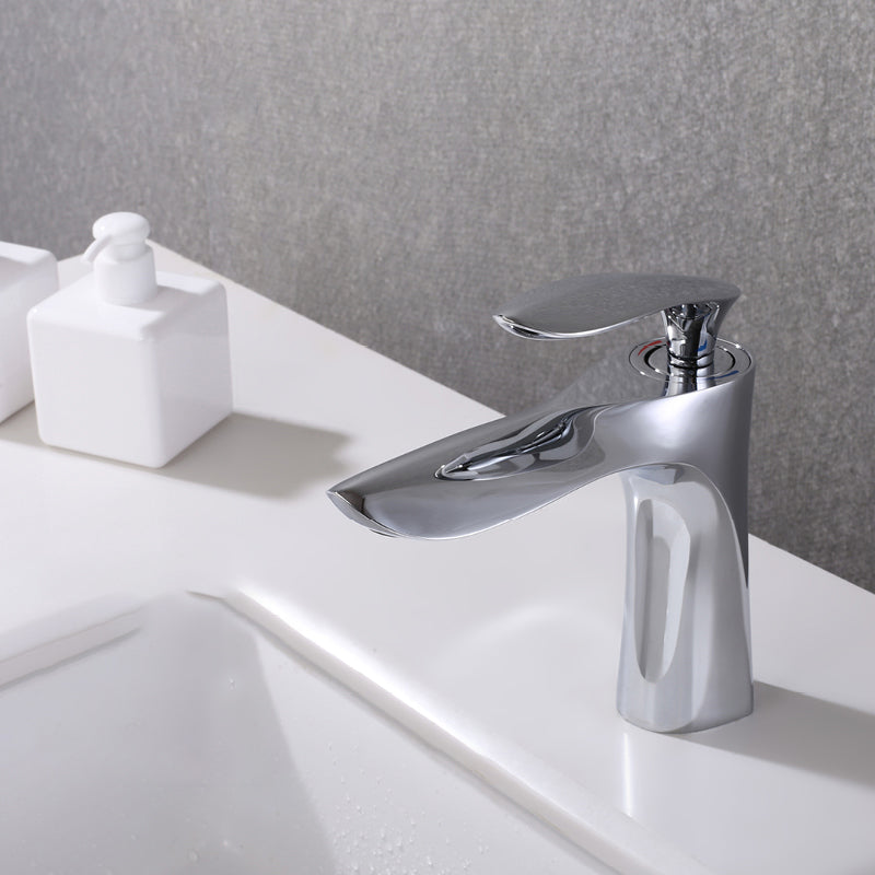 Contemporary Centerset Faucet Lever Handle Low Arc Solid Brass Faucet Clearhalo 'Bathroom Remodel & Bathroom Fixtures' 'Bathroom Sink Faucets' 'Bathroom Sinks & Faucet Components' 'bathroom_sink_faucets' 'Home Improvement' 'home_improvement' 'home_improvement_bathroom_sink_faucets' 6693924