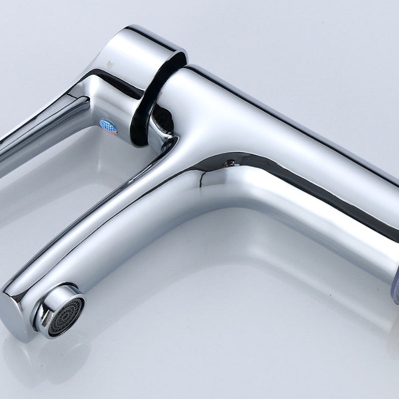 Single Hole Lavatory Faucet Lever Handle 1 Hole Faucet for Bathroom Clearhalo 'Bathroom Remodel & Bathroom Fixtures' 'Bathroom Sink Faucets' 'Bathroom Sinks & Faucet Components' 'bathroom_sink_faucets' 'Home Improvement' 'home_improvement' 'home_improvement_bathroom_sink_faucets' 6694035