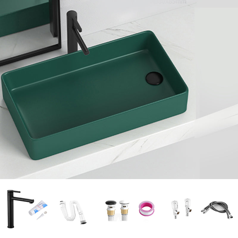 Modern Style Bathroom Sink Stainless Steel Rectangle Bathroom Sink Green 24"L x 13"W x 6"H Sink with Faucet Clearhalo 'Bathroom Remodel & Bathroom Fixtures' 'Bathroom Sinks & Faucet Components' 'Bathroom Sinks' 'bathroom_sink' 'Home Improvement' 'home_improvement' 'home_improvement_bathroom_sink' 6694795