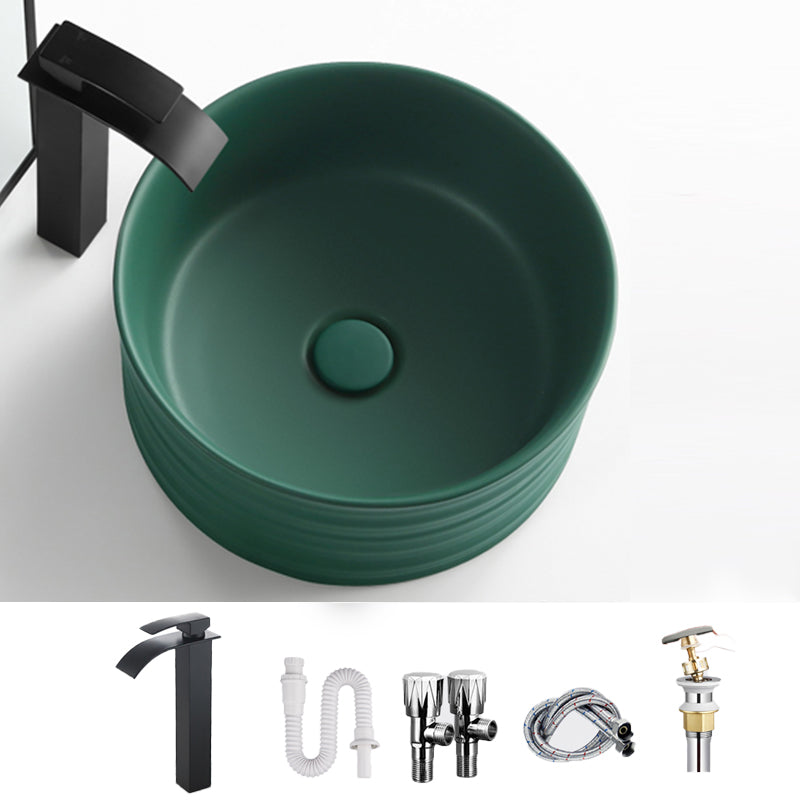 Modern Vessel Bathroom Sink Circular Porcelain with Pop-Up Drain Vessel Sink Green Stainless Steel Elbow Faucet Sink with Faucet Clearhalo 'Bathroom Remodel & Bathroom Fixtures' 'Bathroom Sinks & Faucet Components' 'Bathroom Sinks' 'bathroom_sink' 'Home Improvement' 'home_improvement' 'home_improvement_bathroom_sink' 6694835